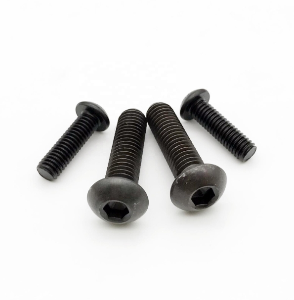 DIN7380 BOMBE BAŞLI İMBUS CIVATA 